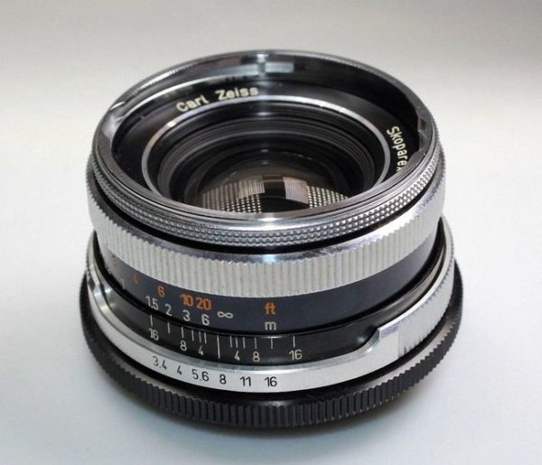 Carl Zeiss Skoparex 35mm f3.4 (Icarex 35)