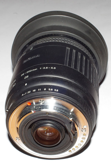 Sigma AF Zoom 28-200mm f3.8-5.6