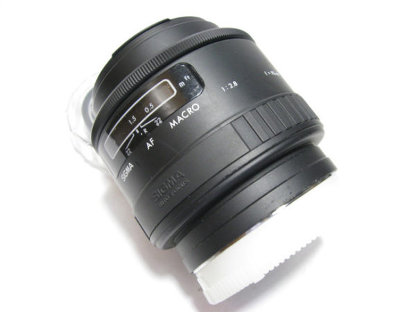 Sigma AF 90mm f2.8 Macro